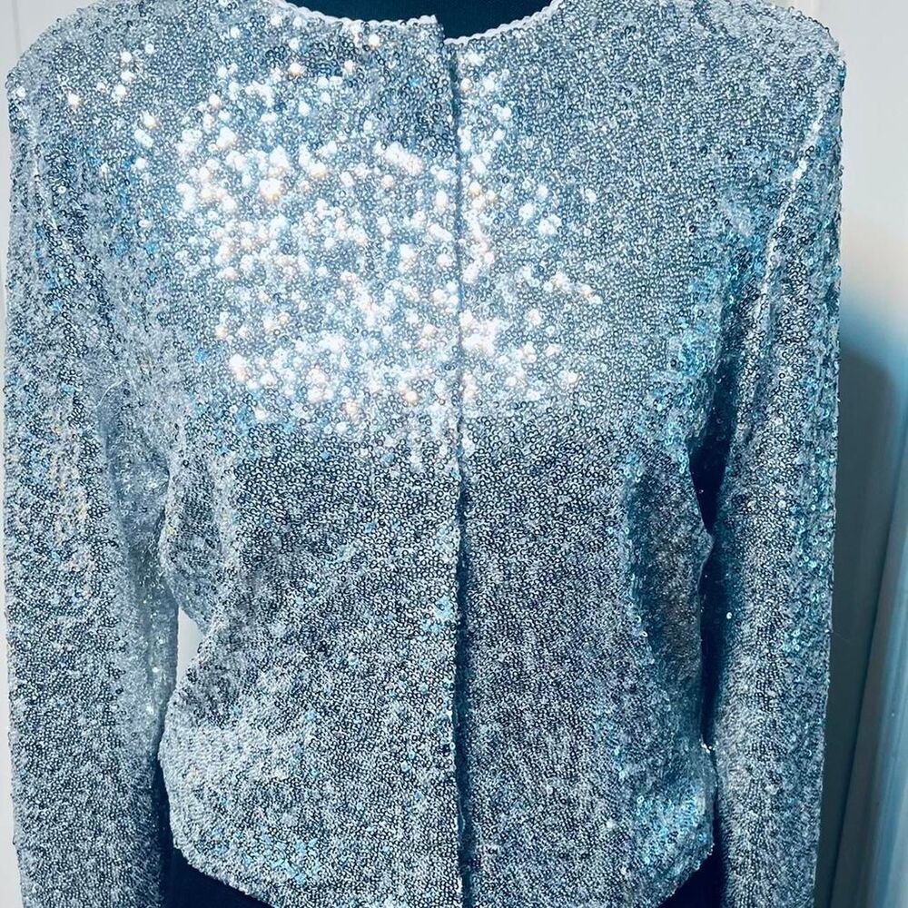 Women's Silver Sequins Cardigan NWT Size L - Picture 1 of 6